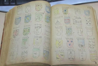 LIBRO HERALDICA Y FILATELIA (19)